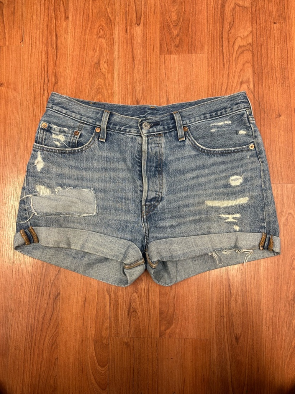 Levi’s 501 Patched Denim Shorts Size 31/32 (see Pics For Measurements)